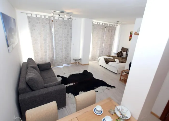 Snow Pearl & Free Apartament