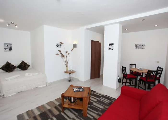 Snow Pearl & Free Apartment *